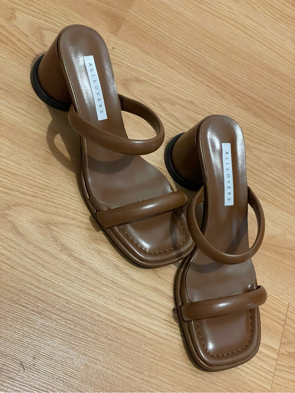 NWOT - Brown Strappy Block Heel Sandals